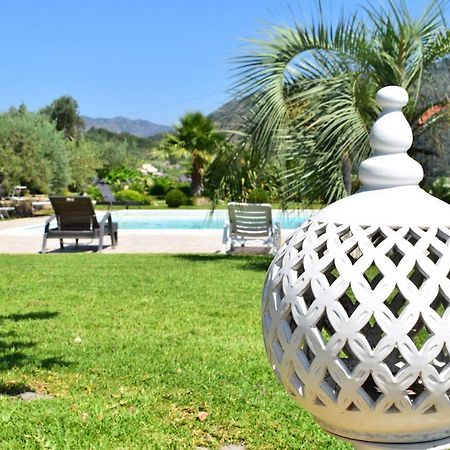 Taormina Villa Ibiscus Alcantara Gaggi Exterior foto