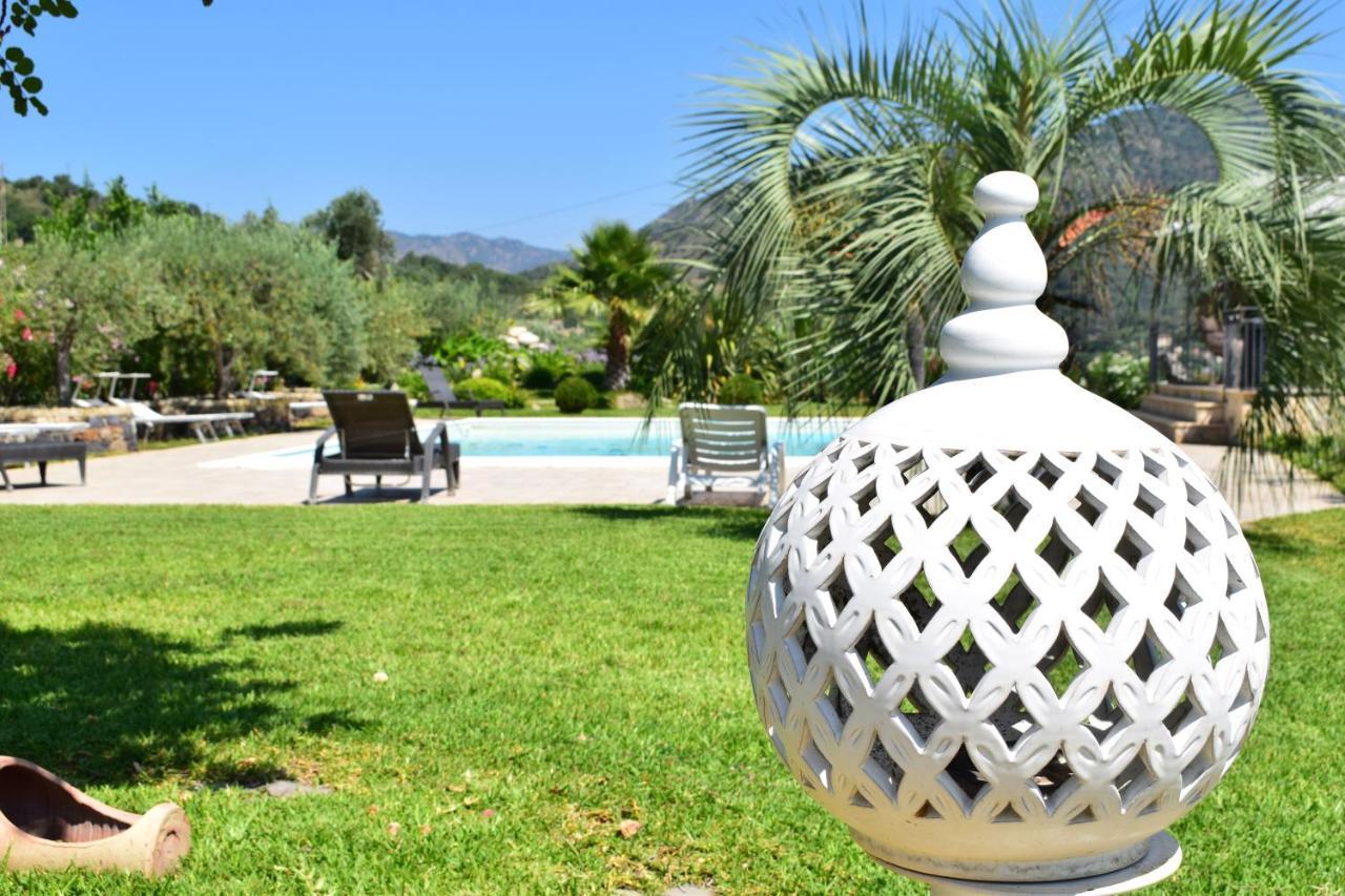 Taormina Villa Ibiscus Alcantara Gaggi Exterior foto