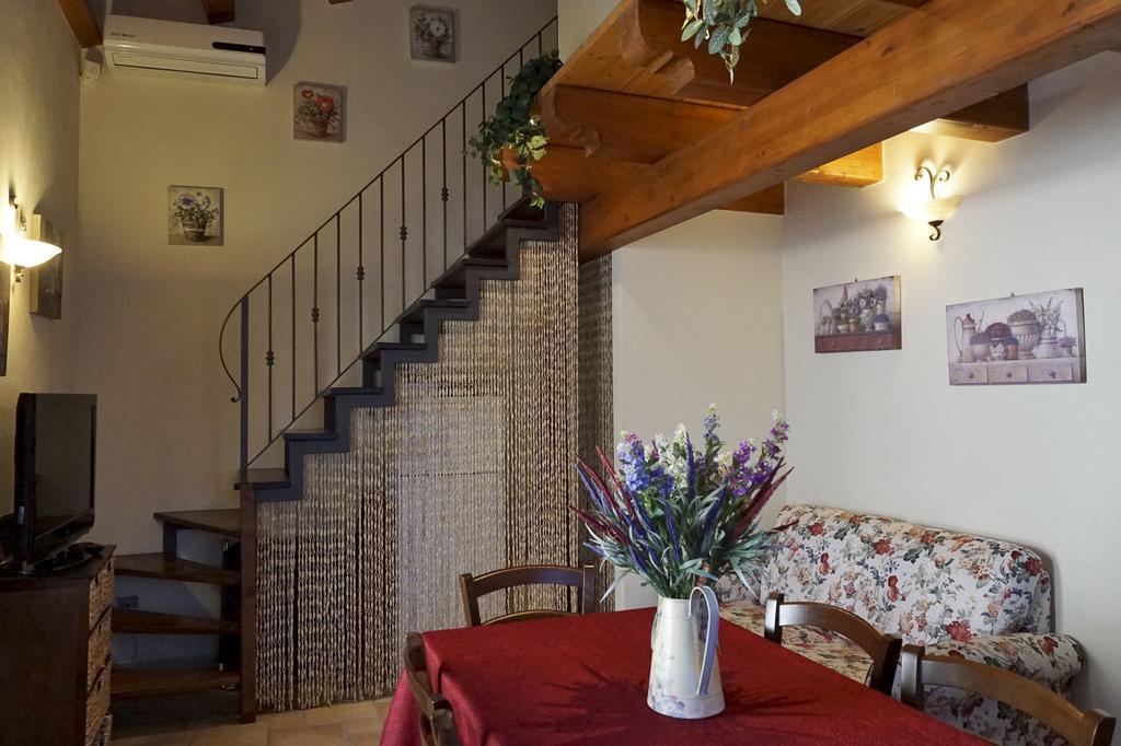 Taormina Villa Ibiscus Alcantara Gaggi Exterior foto